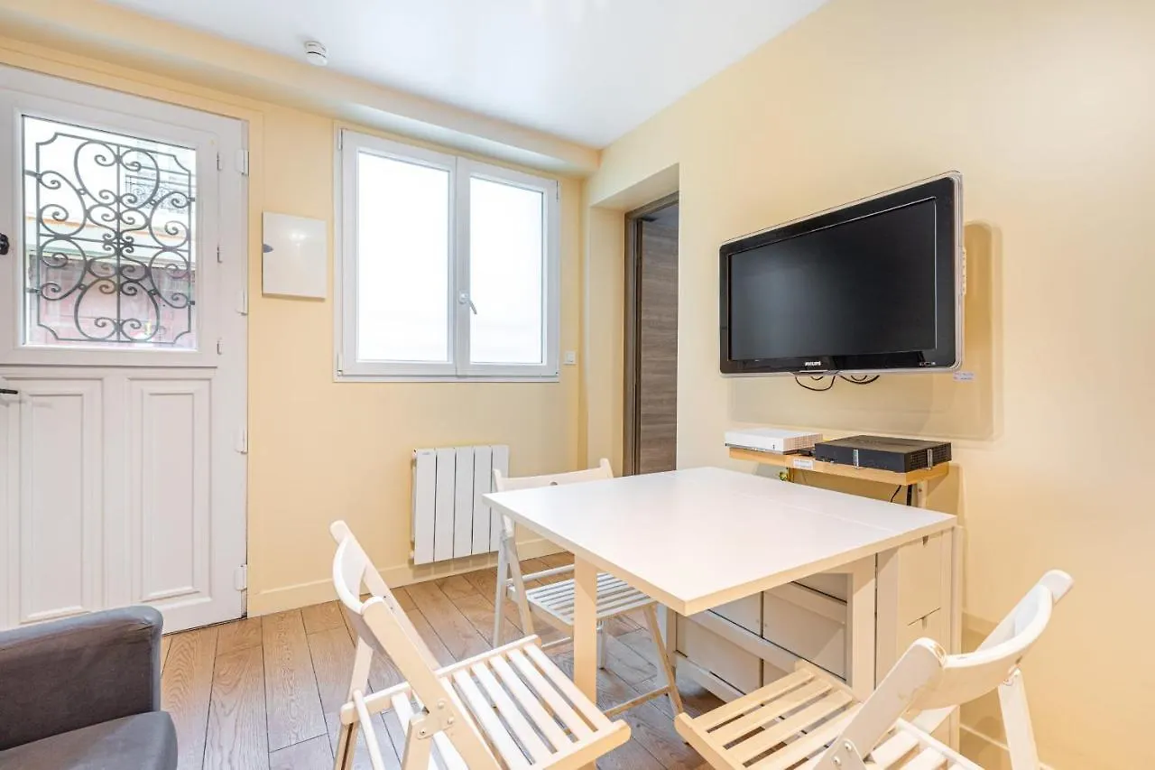 Guestready - Cozy Apartment In The Heart Of Paris 0*,  France